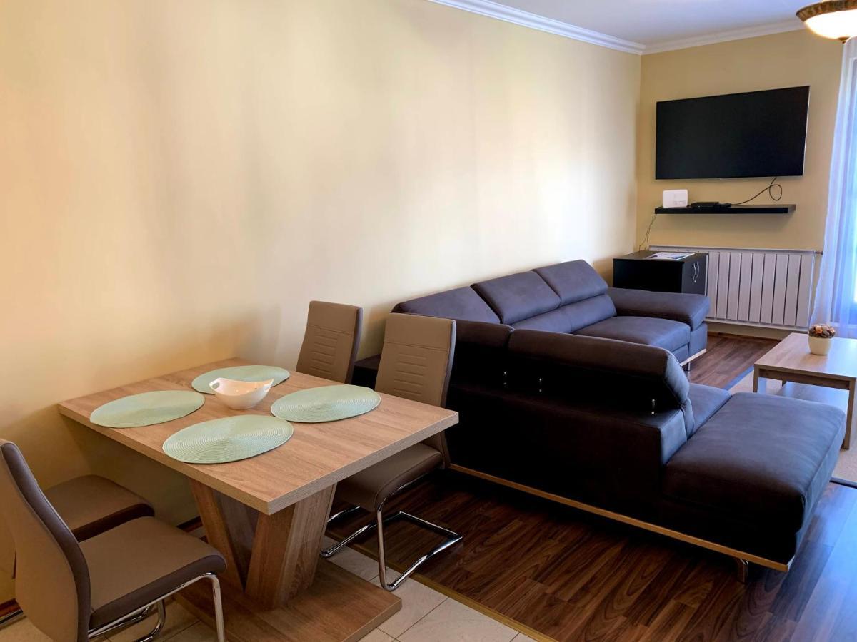 Lakeside Luxury Apartment Zamárdi Eksteriør billede
