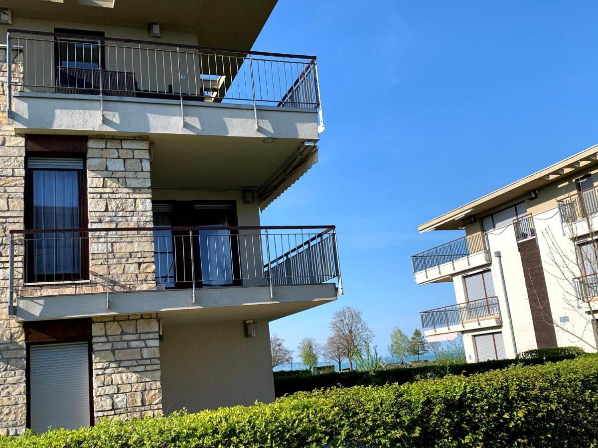 Lakeside Luxury Apartment Zamárdi Eksteriør billede