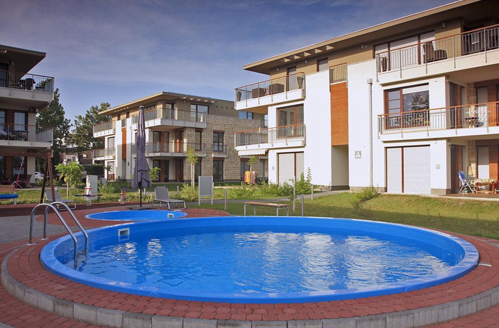 Lakeside Luxury Apartment Zamárdi Eksteriør billede